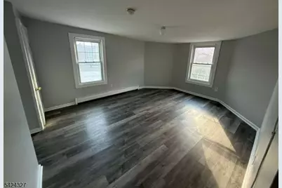 276 Summer Ave, Newark, NJ 07104 - Photo 13