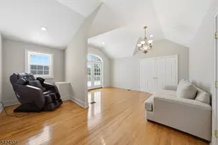 11 N Pocono Rd, Mountain Lakes, NJ 07046 - Photo 21