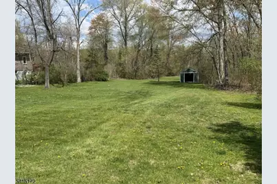 10 Bellows Ln, Montville Township, NJ 07082 - Photo 13