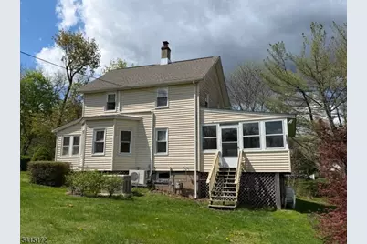 10 Bellows Ln, Montville Township, NJ 07082 - Photo 3