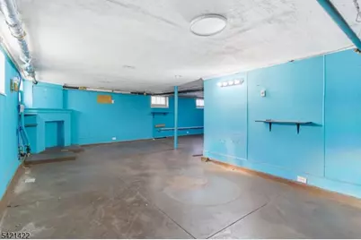 327 Field Pl, Hillside, NJ 07205 - Photo 13