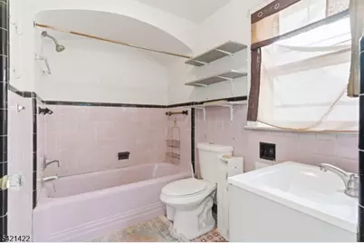 327 Field Pl, Hillside, NJ 07205 - Photo 11