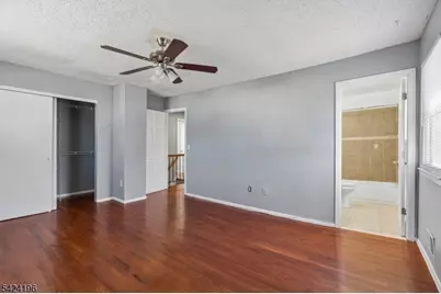 577 Berlant Ave, Roselle, NJ 07203 - Photo 13