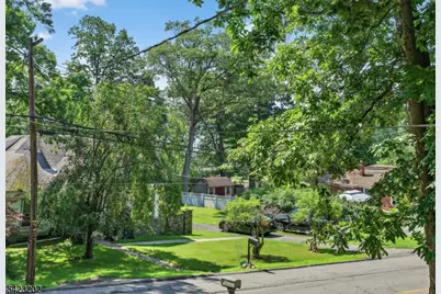 210 Nariticong Ave, Hopatcong, NJ 07843 - Photo 17