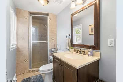 61 Jackson St, South River, NJ 08882 - Photo 17