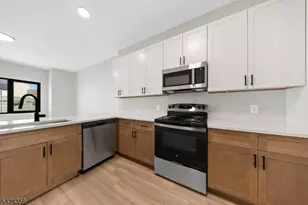 87 Mary St, Paterson, NJ 07503 - Photo 3