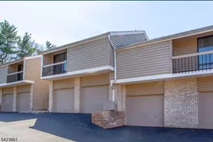 52 Hillside Ct, Union Township, NJ 08809 - Photo 1