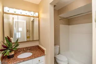 52 Hillside Ct, Union Township, NJ 08809 - Photo 13