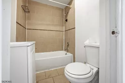 375 6th Ave #2, Newark, NJ 07107 - Photo 9
