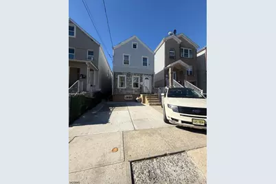 1016 Laura St, Elizabeth, NJ 07201 - Photo 21