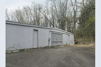 42 Welisewitz Rd, East Amwell Township, NJ 08551 - Photo 9