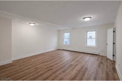 64 N 13th St, Newark, NJ 07107 - Photo 7