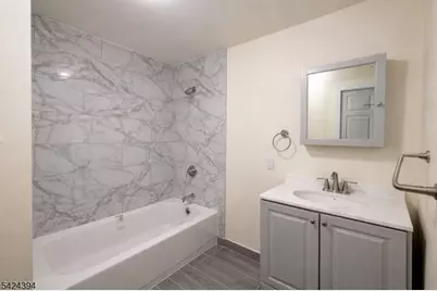 64 N 13th St, Newark, NJ 07107 - Photo 17