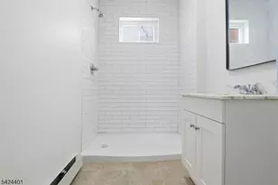 84 Center St, Clifton, NJ 07011 - Photo 5
