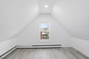 84 Center St, Clifton, NJ 07011 - Photo 9