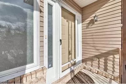 48 Edgefield Dr, Parsippany, NJ 07950 - Photo 5