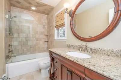 126 Wentworth Dr, Berkeley Heights Township, NJ 07922 - Photo 25