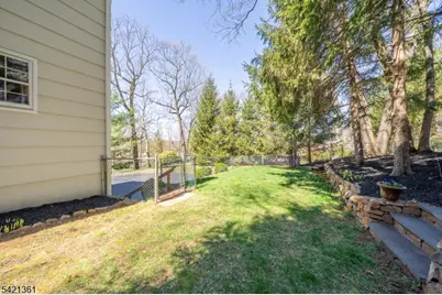 126 Wentworth Dr, Berkeley Heights Township, NJ 07922 - Photo 43