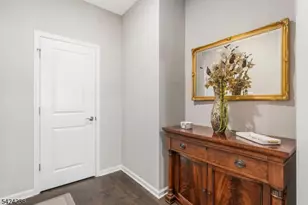 31 Tate Rd, Raritan Township, NJ 08822 - Photo 15