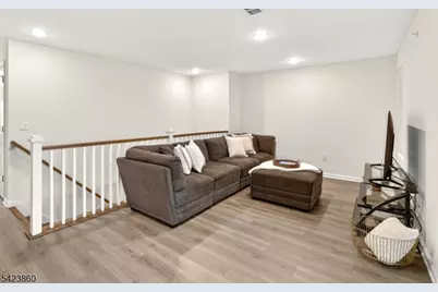 225 Myrtle Rd, Warren Township, NJ 07059 - Photo 11