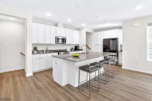 225 Myrtle Rd, Warren Township, NJ 07059 - Photo 5