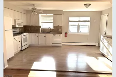 1165A Valley Rd #1165, Wayne, NJ 07470 - Photo 3