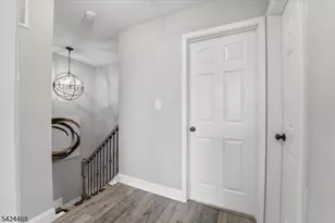 63 Amberly Ct, Franklin Township, NJ 08823 - Photo 17