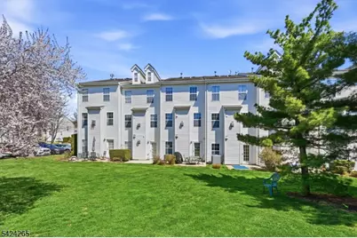 424 Hartford Dr, Nutley, NJ 07110 - Photo 41
