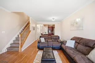 424 Hartford Dr, Nutley, NJ 07110 - Photo 37