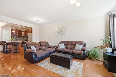 424 Hartford Dr, Nutley, NJ 07110 - Photo 23