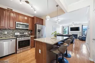 424 Hartford Dr, Nutley, NJ 07110 - Photo 11