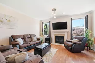 424 Hartford Dr, Nutley, NJ 07110 - Photo 19