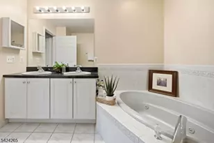424 Hartford Dr, Nutley, NJ 07110 - Photo 31