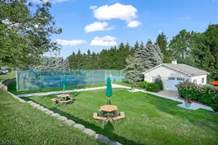 424 Hartford Dr, Nutley, NJ 07110 - Photo 19