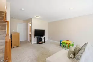 424 Hartford Dr, Nutley, NJ 07110 - Photo 35