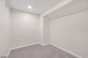 11196 Dell Pl, Stanhope, NJ 07874 - Photo 19