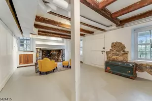 31 Center St, Clinton, NJ 08809 - Photo 17