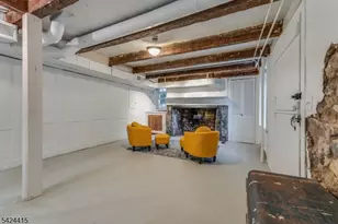 31 Center St, Clinton, NJ 08809 - Photo 19