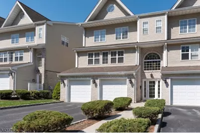 30 Mountain Ave #11, Paterson, NJ 07501 - Photo 1