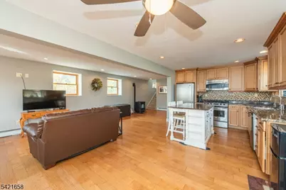 46 Myrtle Ave, Frankford Township, NJ 07826 - Photo 11