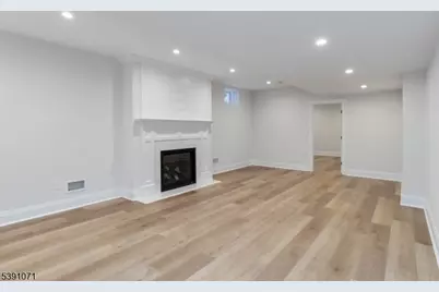 2 Whitman Dr, Chatham Township, NJ 07928 - Photo 39