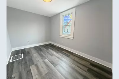 65 Davis St, Phillipsburg, NJ 08865 - Photo 21