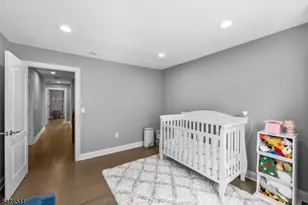 64 Halina Ln, Butler, NJ 07405 - Photo 23