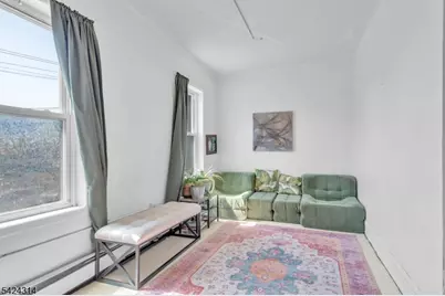 61 Victoria Ave, Newark, NJ 07104 - Photo 9