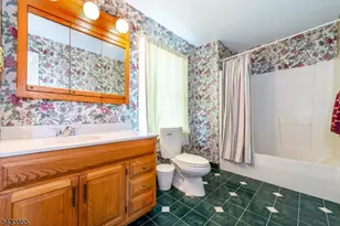 131 Maxim Dr, Hopatcong, NJ 07843 - Photo 21
