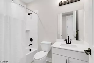 103 Honeysuckle Ln, Warren Township, NJ 07059 - Photo 29
