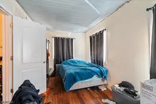 80 Pennington St, Paterson, NJ 07501 - Photo 7