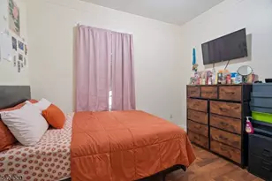 80 Pennington St, Paterson, NJ 07501 - Photo 15