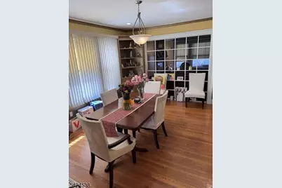 38 Emerson St, East Orange, NJ 07018 - Photo 5
