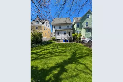 38 Emerson St, East Orange, NJ 07018 - Photo 19